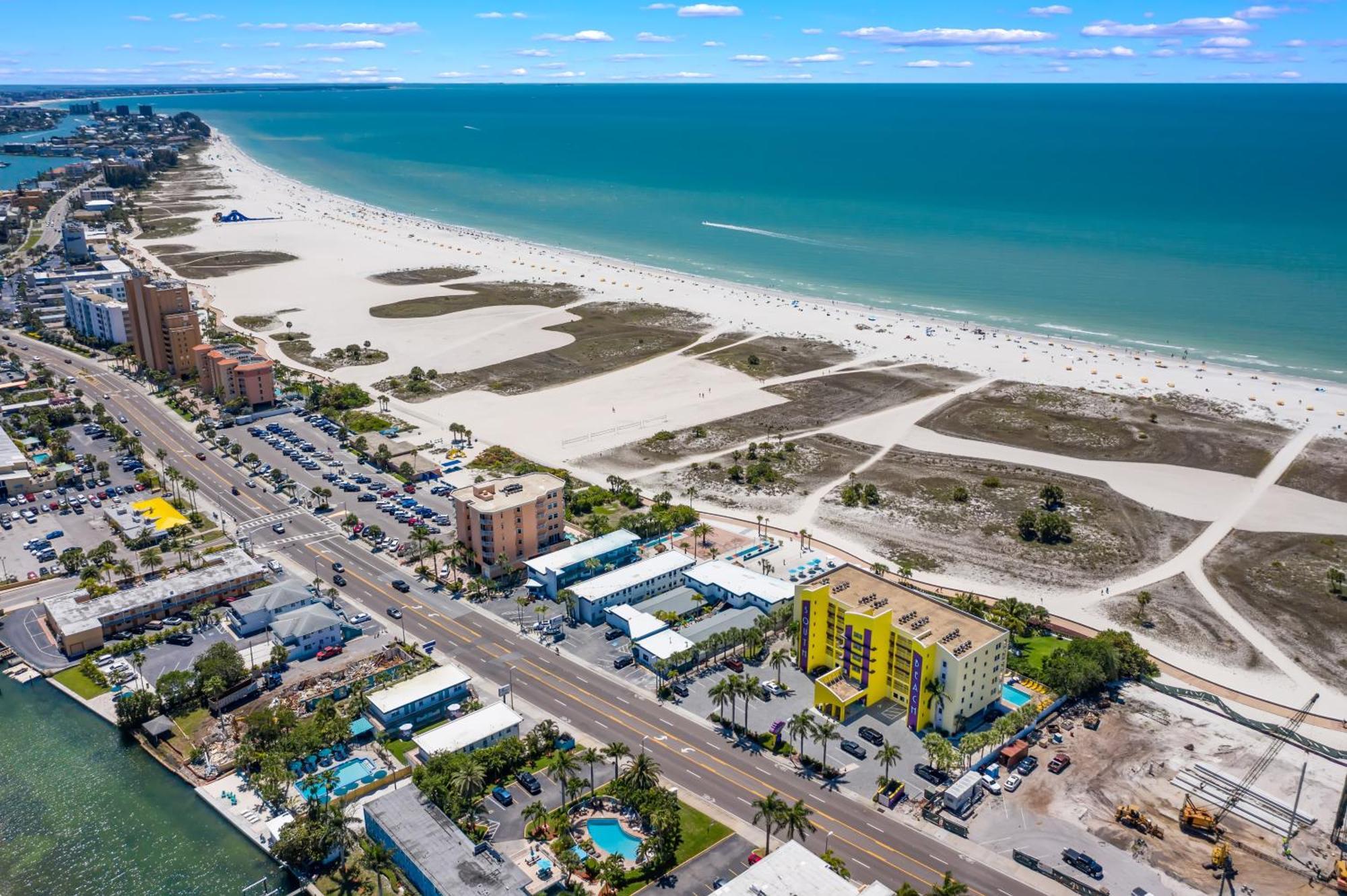 South Beach Oceanfront Resort St. Pete Beach Szoba fotó